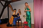 Kateřina Englichová a Karolína Berková ve Veleni