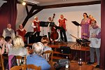 Předvánoční koncert - LOUTNA ČESKÁ a Bára Štěpánová