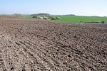 Stav 10.4. 2017 - předání skládky firmě Gabriel k osetí a osázení
